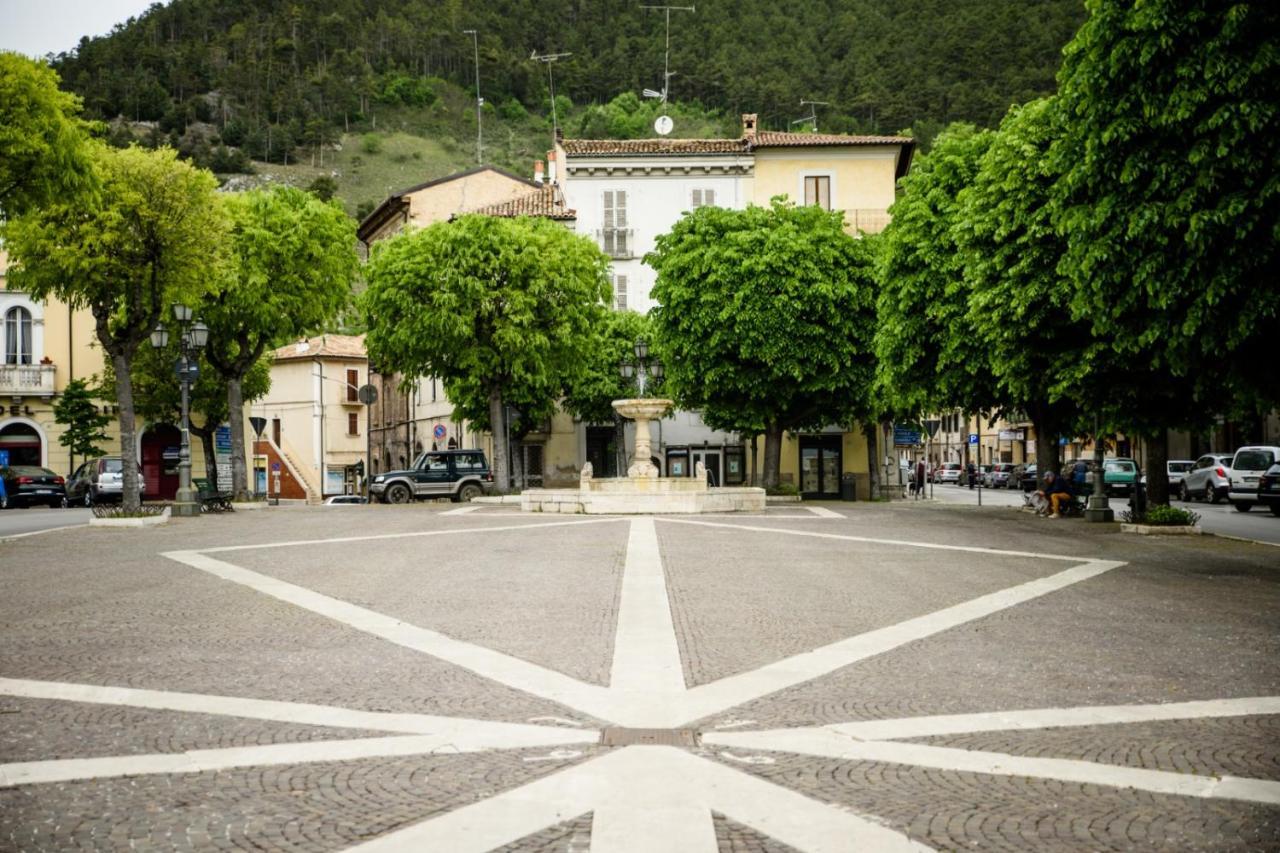 Lavistadeisogni Monte Morrone Celano Exteriör bild